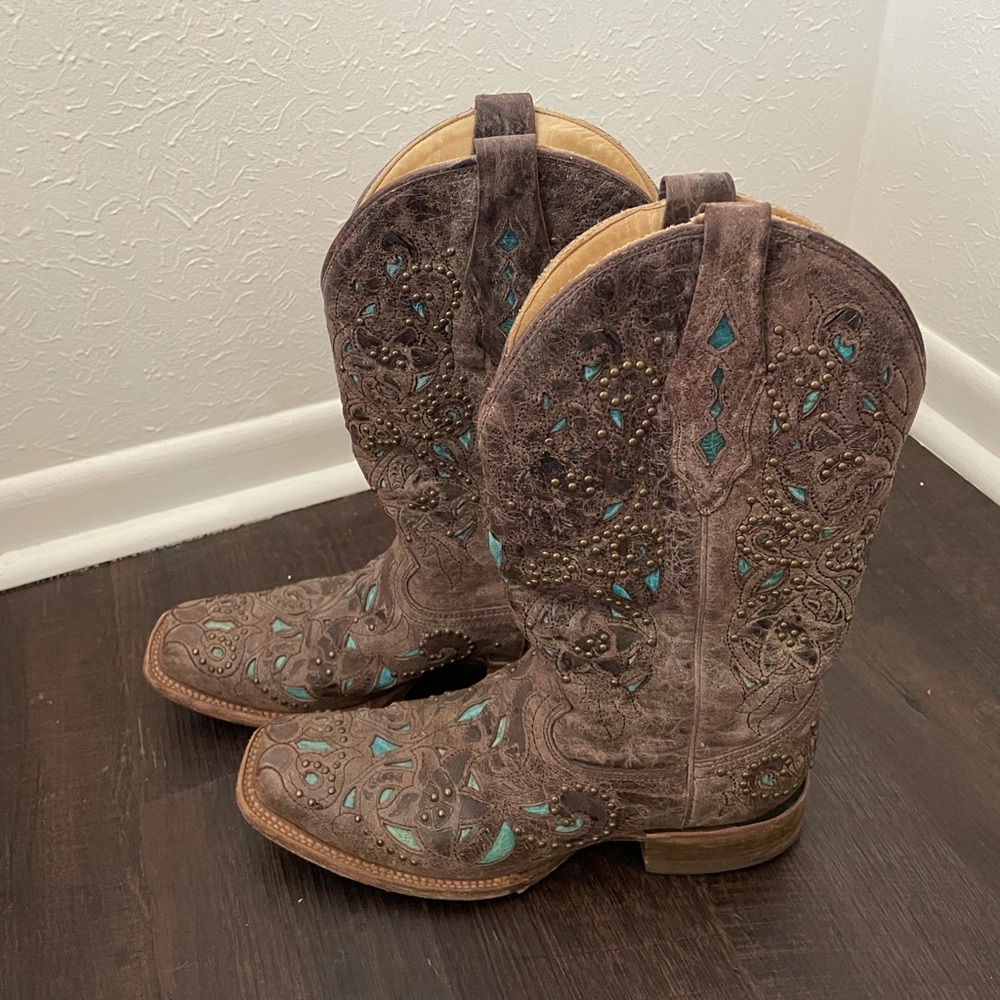 Corral Vintage Boots Size 9.5